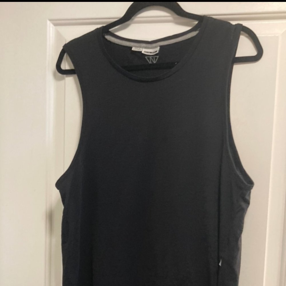 Noisy May tank top NWOT size L